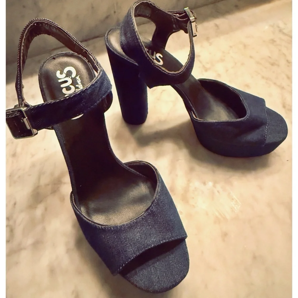 Circus by Sam Edelman Denim Blue Platform Sandals